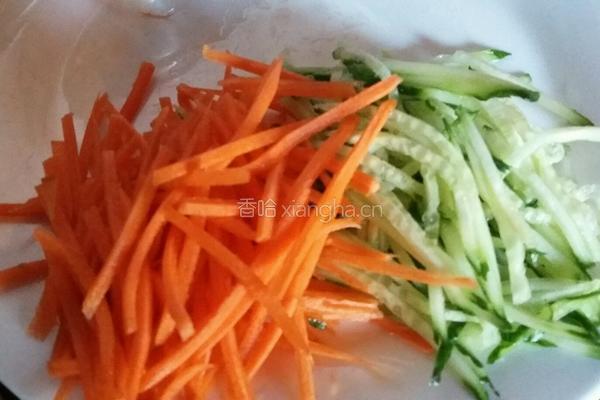 炸酱面的做法图解1