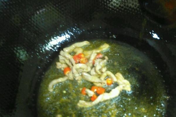 大白菜炒肉丝的做法图解4