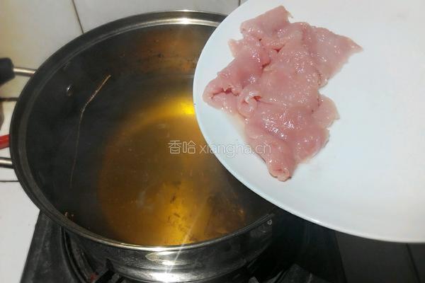 鸡骨草瘦肉汤的做法图解7