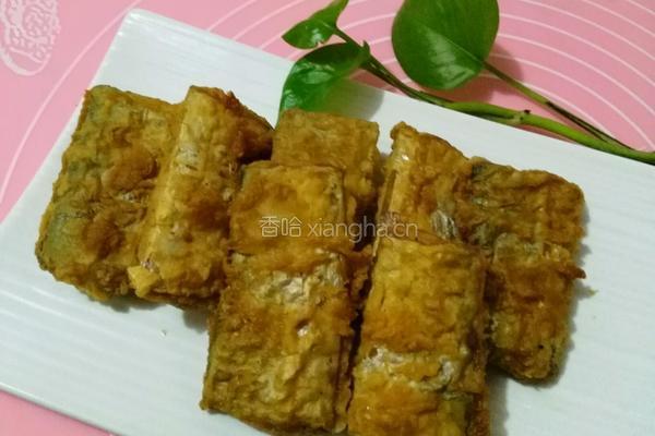 香酥炸带鱼的做法图解12