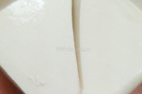 酱油豆腐的做法图解1