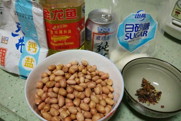 油酥花生的做法图解1