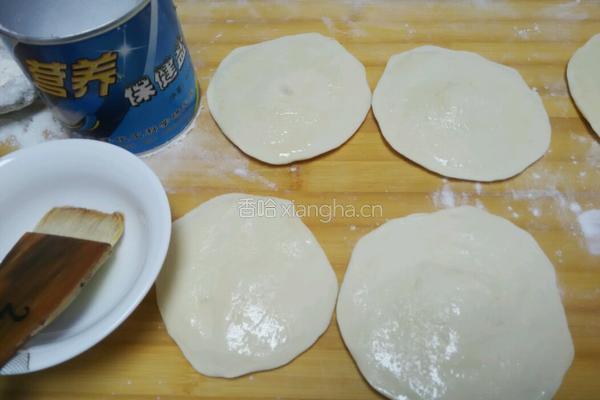 贝壳蒸饼的做法图解2