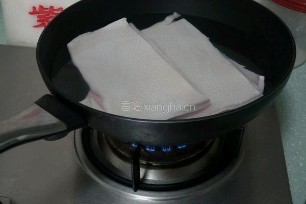 水晶皮冻的做法图解2