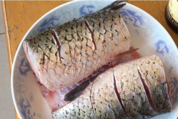 清蒸黄鱼的做法图解2