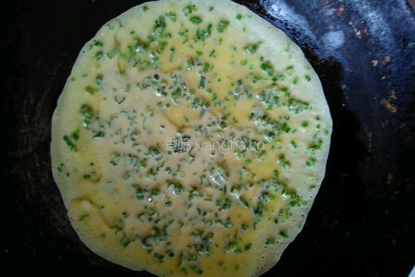 蒜苗鸡蛋饼的做法图解6
