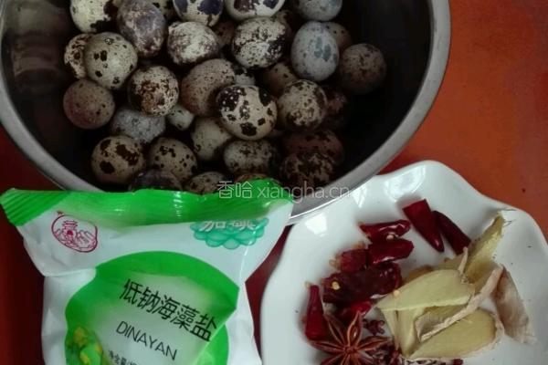 香辣鹌鹑蛋的做法图解1