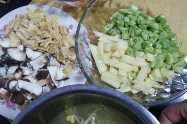 烩麻食的做法图解3
