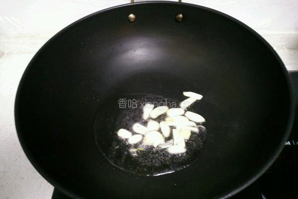 平菇炒小白菜的做法图解3