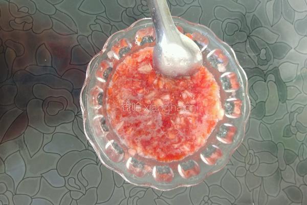 草莓果粒牛奶的做法图解5