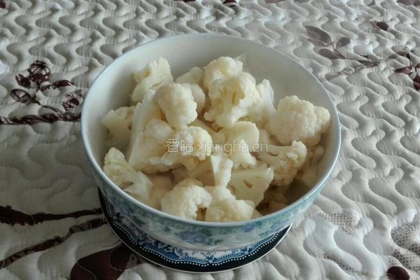 香肠炒花菜的做法图解5