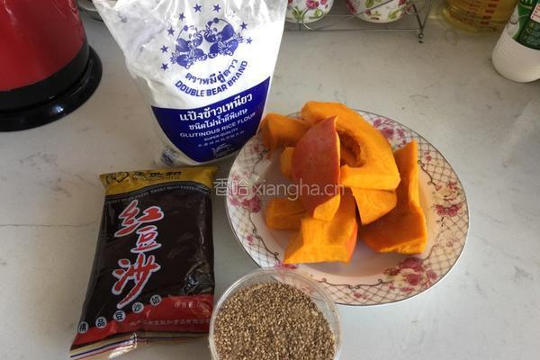 芝香南瓜饼的做法图解1