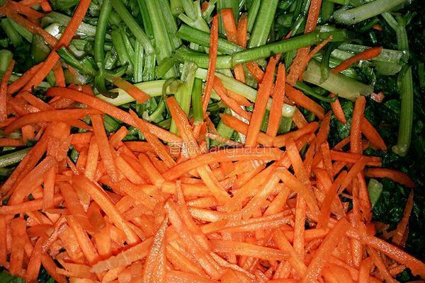 芹菜猪肉馅水饺的做法图解7