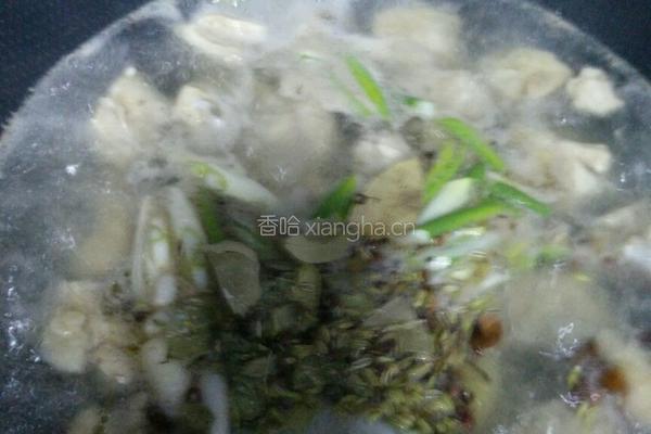 香菇鸡腿汤的做法图解7