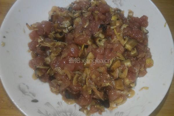 瘦肉香菇酿节瓜的做法图解3