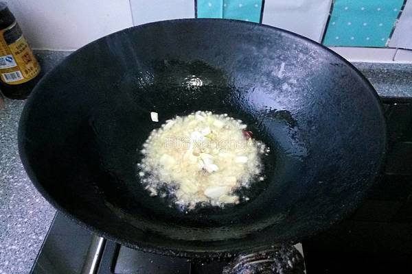雪里蕻炒豆腐的做法图解3