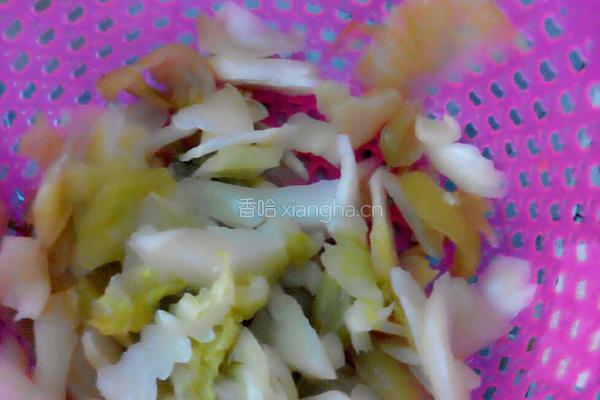 咸菜炒肉片的做法图解3