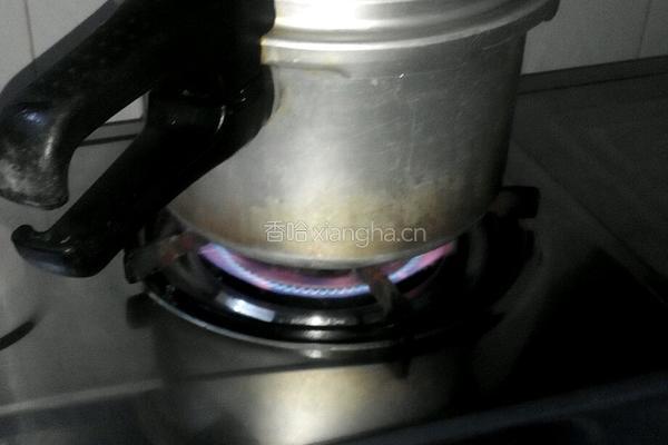 玉米鸡汤的做法图解5