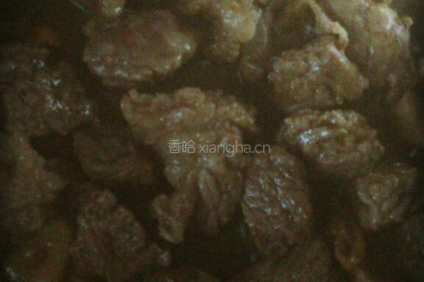 牛肉炖土豆的做法图解1