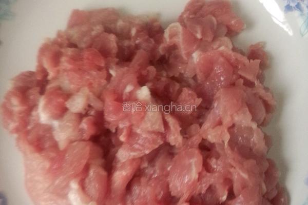 肉炒扁豆的做法图解1