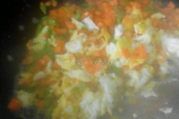 三色蛋炒饭的做法图解4