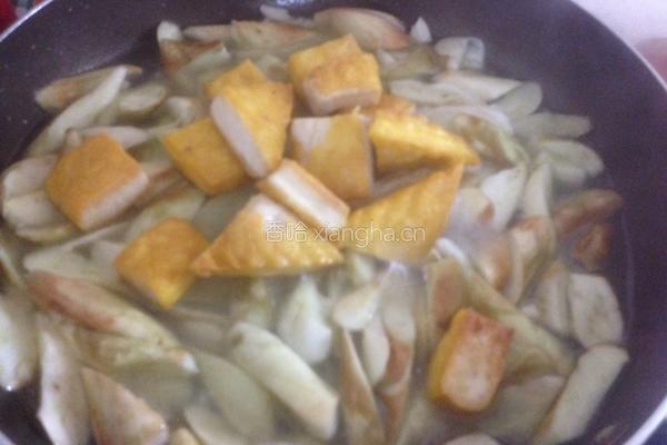 白茄子焖黄豆腐的做法图解11