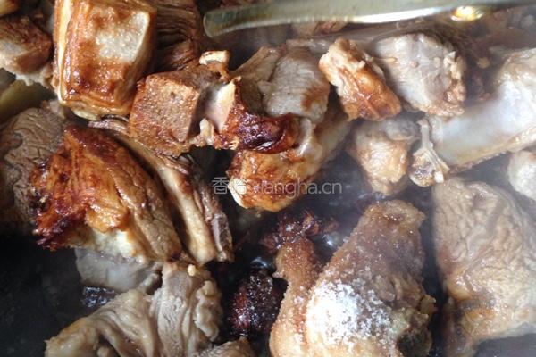 羊肉炖胡萝卜的做法图解6