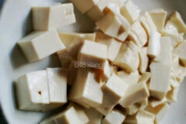 西红柿金针菇烧豆腐的做法图解2