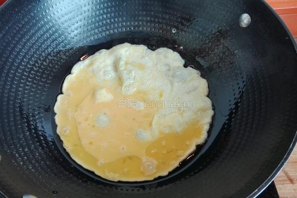 西红柿木耳炒鸡蛋的做法图解8