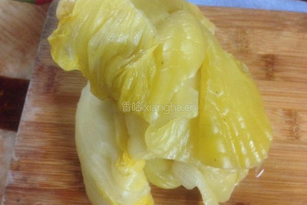 咸菜炒粉肠的做法图解3