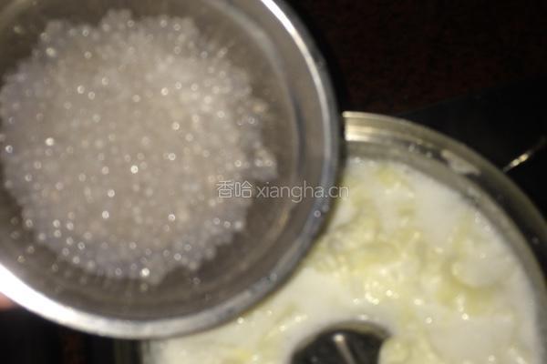 椰子银耳西米露羹的做法图解7