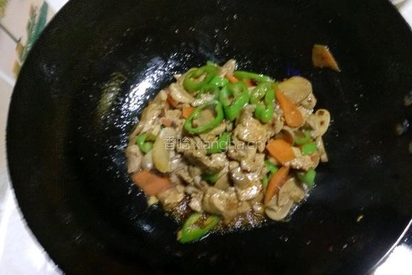口蘑炒肉片的做法图解10
