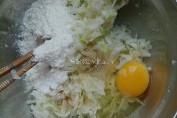 萝卜丸子的做法图解1