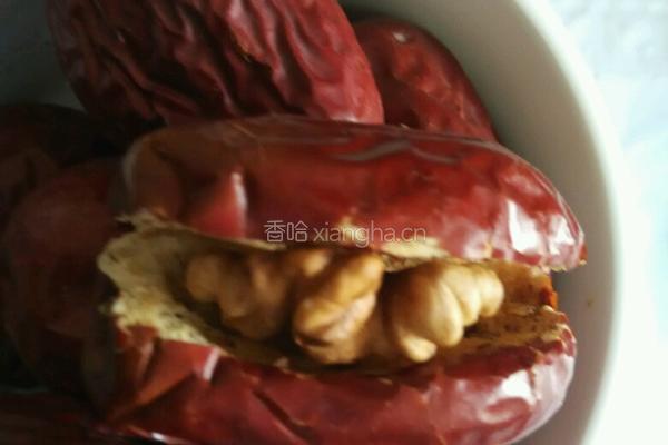 红枣夹核桃的做法图解4
