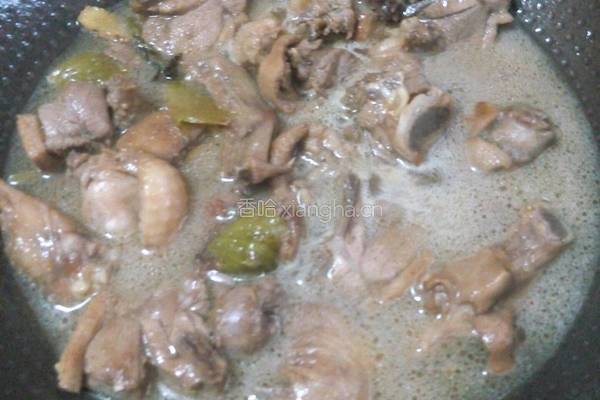 胡萝卜焖鸭肉的做法图解7