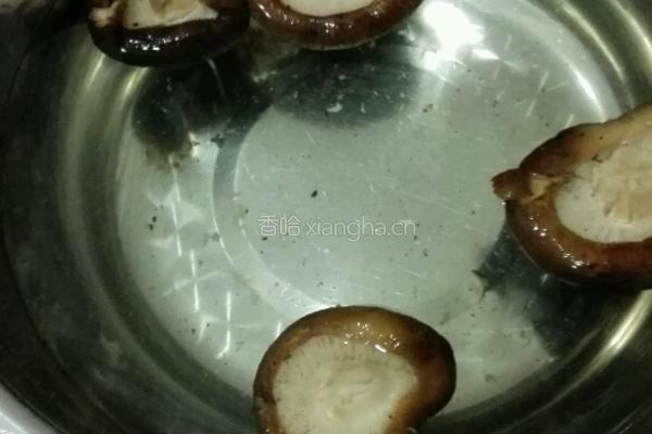 海鲜豆腐白菜砂锅的做法图解4