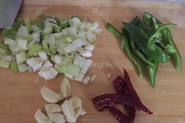 麻婆嫩豆腐的做法图解2
