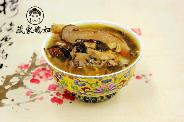 藏家媳妇极品野山珍菌王煲
