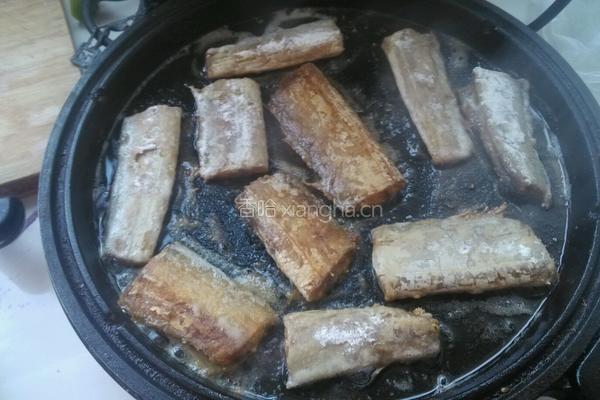 干煎带鱼的做法图解6