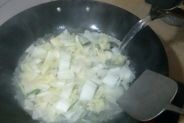 菌菇鱼丸汤的做法图解3