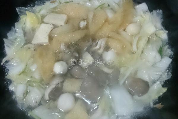 菌菇鱼丸汤的做法图解4