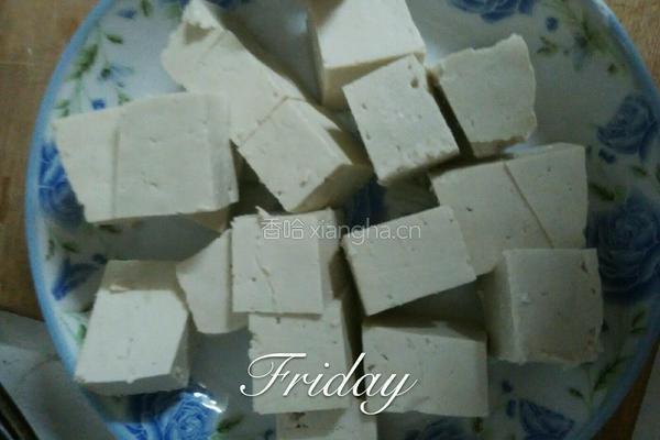 白菜炖豆腐的做法图解3