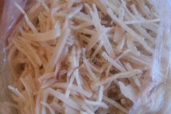 蒜容三色炒饼的做法图解2