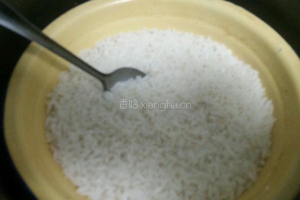 香肠鸡蛋饭的做法图解5