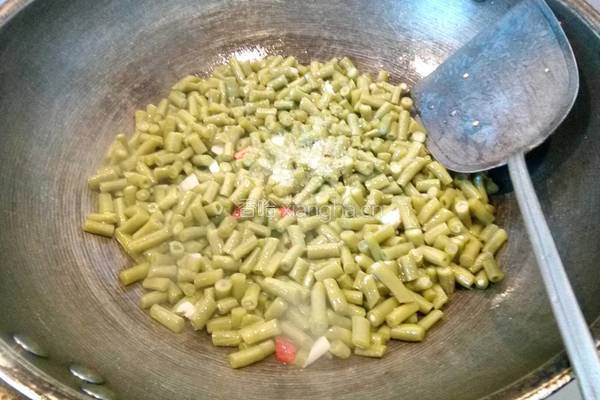酸辣豆角的做法图解9