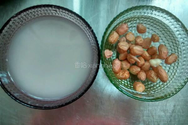 花生红枣蛋糊粥的做法图解2
