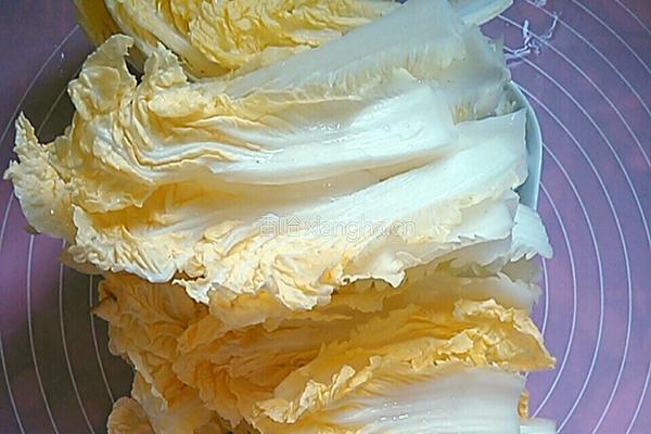 酸辣娃娃菜的做法图解2