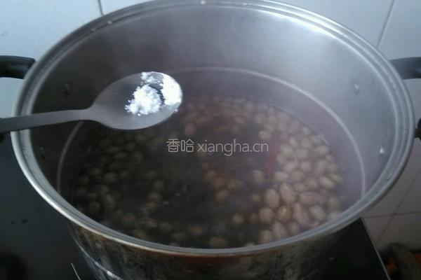 水煮五香花生米的做法图解8