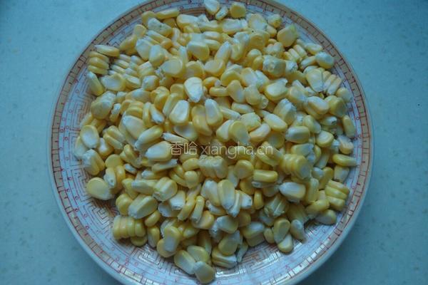 双椒玉米的做法图解2
