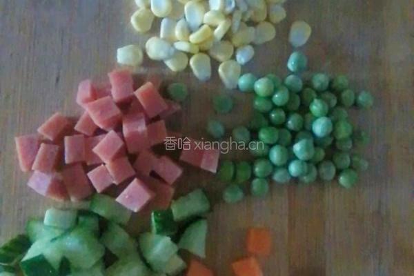 五彩玉米的做法图解1